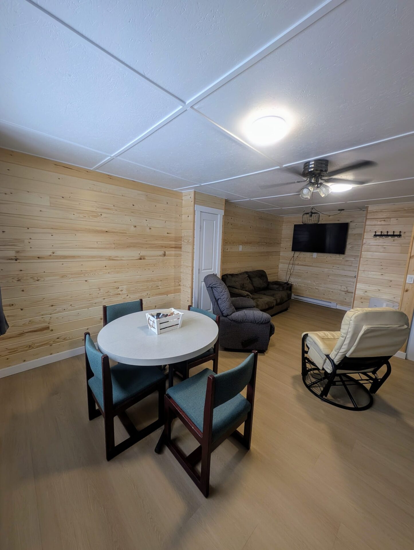 Cabin 23 at Viking Lodge